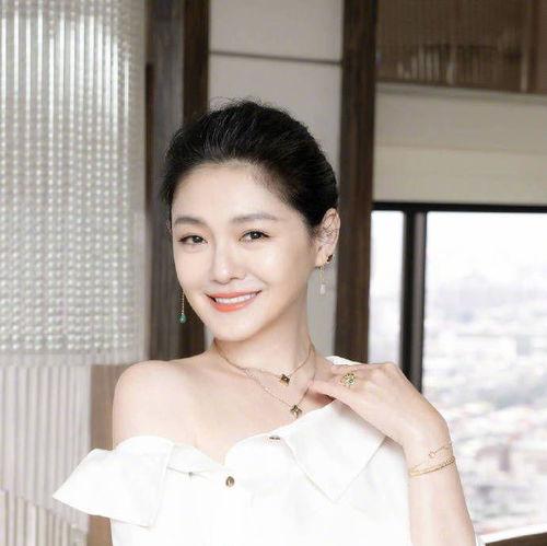 娱乐吃瓜女明星离婚后,揭秘明星婚姻背后的真相